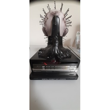 Busto Pinhead Hellraiser Caja Capacidad 4 Estuches Blu-Rays
