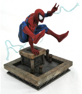 Figura Spiderman de los 90 Estatua Diorama Marvel Comic Gallery 20 cms