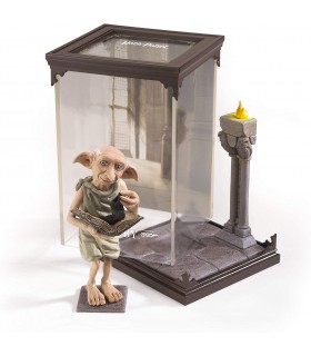 Figura Dobby con Diorama Magical Creatures Harry Potter Estatua 19 cms