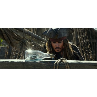 Pirates Of The Caribbean: Dead Men Tell No Tales [BLU_RAY]