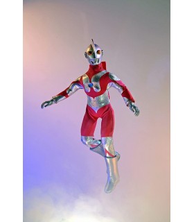 Figura Ultraman Articulada Retro 20 cms