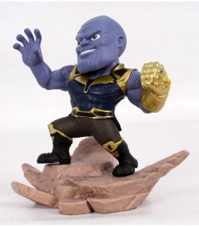 Mini Figura Thanos Mini Egg Attack Marvel 11 cms