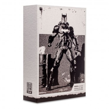 Figura Batman Hazmat Suit Justice League The Amazo Virus Edición Limitada DC Sketch Edition Articulada 18 cms