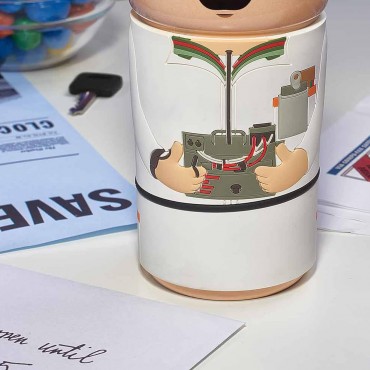 Taza Con Forma De Doc Brown Regreso Al Futuro Cerámica 400 mls